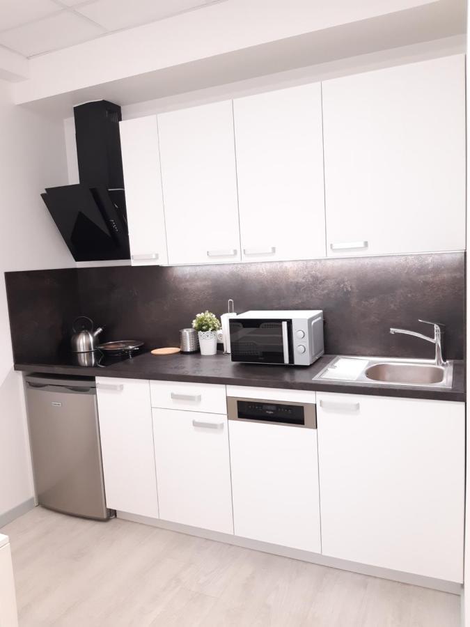 Apartments Daina Jurmala Exterior photo